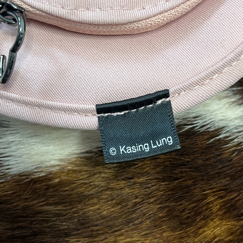 Pop Mart The Monsters Labubu "Datura" Fall in Wild bucket hat mini bag - Picture 5 of 7